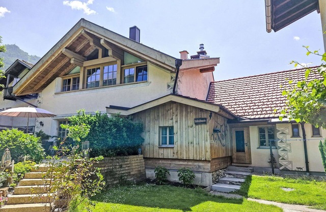 Beautiful private villa for 7 people with WIFI, TV, terrace, pets allowed and parking
