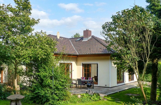 Beautiful private villa for 6 guests with WIFI, TV, terrace and parking