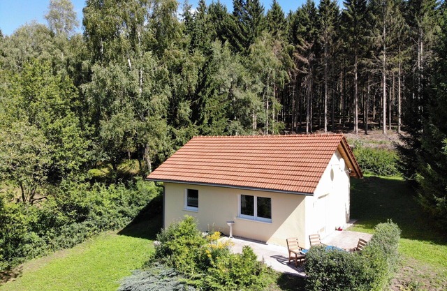 Beautiful private villa for 4 guests with WIFI, TV, terrace, pets allowed and parking