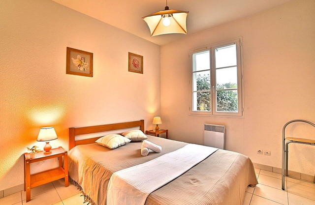 Beautiful private villa for 5 people with WIFI, TV, terrace and pets allowed