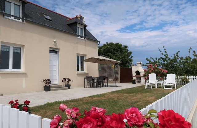 Beautiful private villa for 6 people with WIFI, TV, terrace and parking