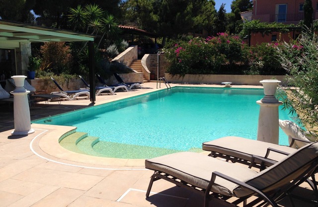 Beautiful Private Villa In Sounio