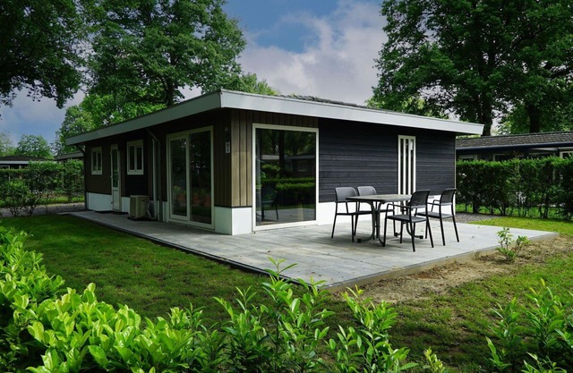Beautiful private villa for 6 guests with pool, WIFI, TV, terrace and parking