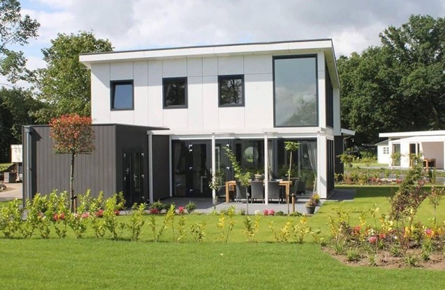Beautiful private villa for 6 people with WIFI, pool, TV, terrace and parking