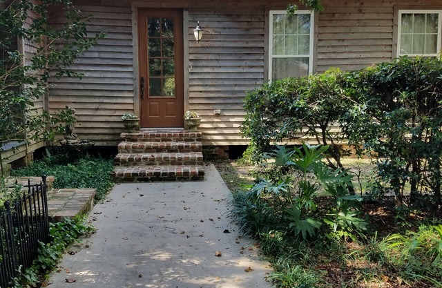 Beautiful Property on Bayou!