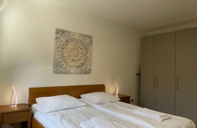 Beautiful, quite and very central 2BR flat (Sky3)