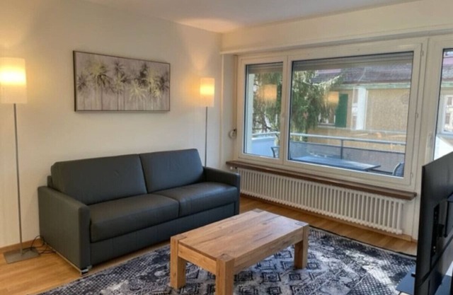 Beautiful, quite and very central 2BR flat (Sky6)