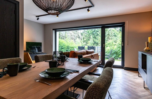 Beautiful renovated apartment with garden near the Rothaargebirge