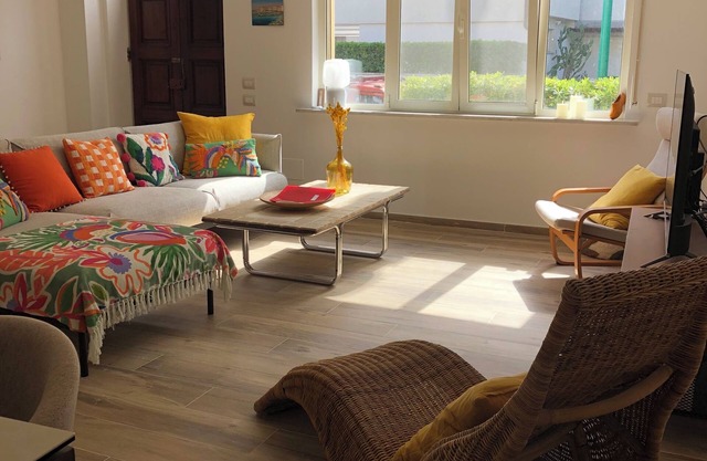 Beautiful, renovated 2-bedroom apartment Tirrenia (Tuscany)