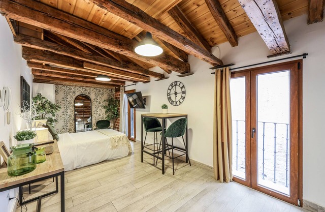Beautiful Renovated Loft in the center 11