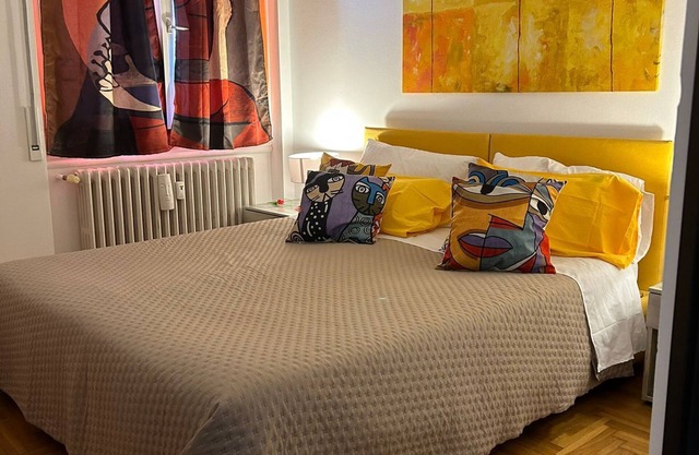 Beautiful rooms in apartment with shared bathroom and kitchen use