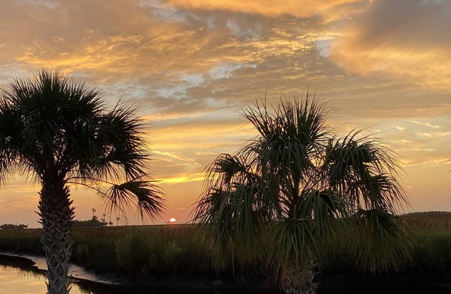 Beautiful RV Double Lot with 100 feet of waterfront views on Salt Creek.