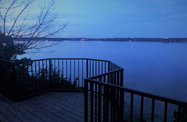 Beautiful Scenic Lakehouse on Lake Granbury