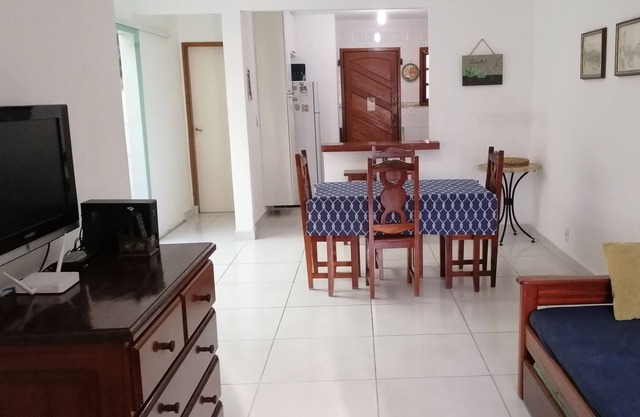 Beautiful single storey house, 2 bedrooms, 2 bathrooms and 3 parking spaces.