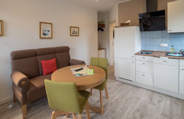 Beautiful small apartment in the east of the village with south-facing terrace!