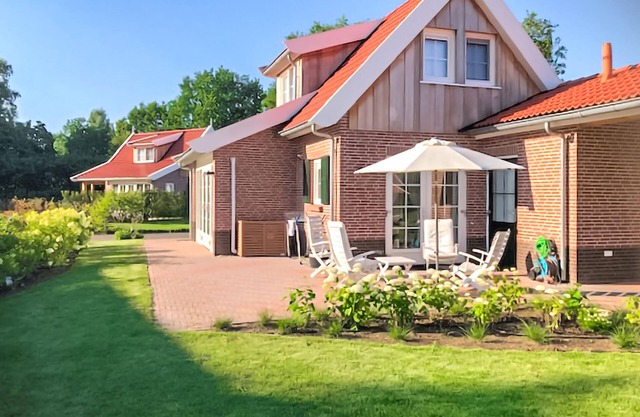 Beautiful, spacious and very bright 6-person villa with 3 bedrooms and 2 bathrooms in Overijssel.