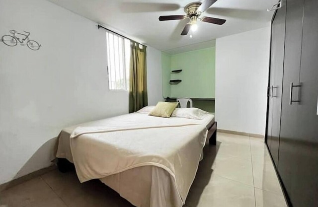 Beautiful, spacious and complete apartment