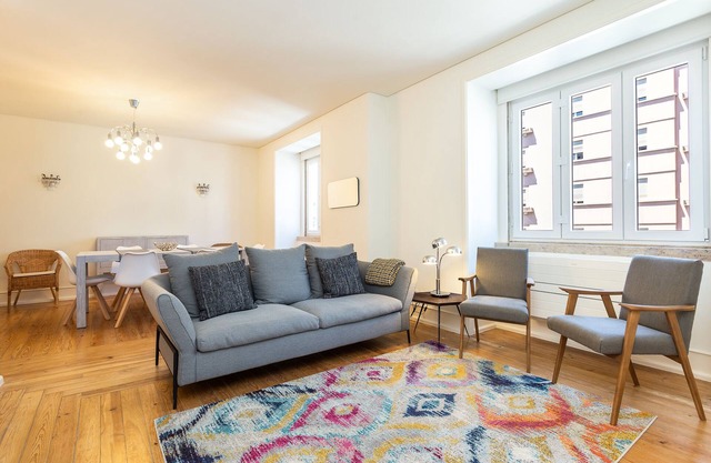 Beautiful Spacious Flat in the Heart of Lisbon