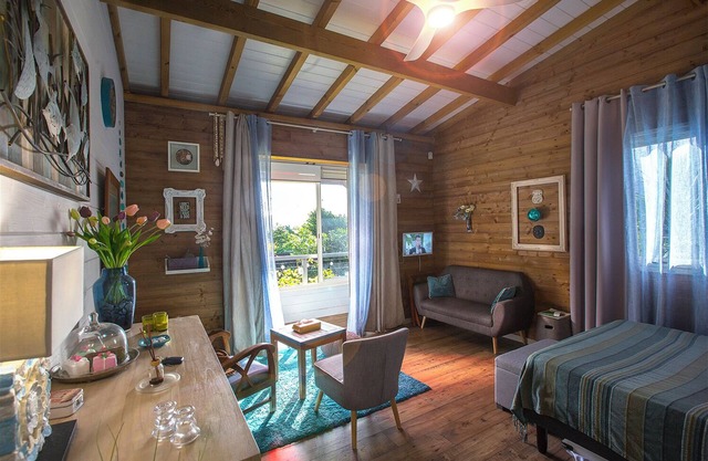 Beautiful spacious room