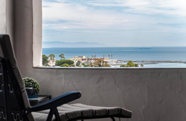 Beautiful “Sweet House Pula” with Sea View, Wi-Fi, Garden & Terrace