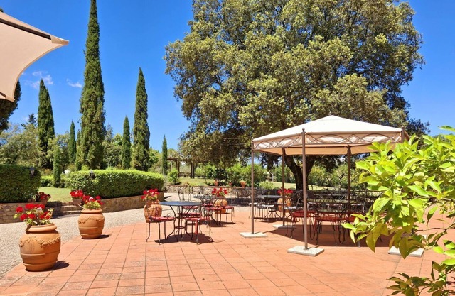 Beautiful Tuscan Villa Near Florence