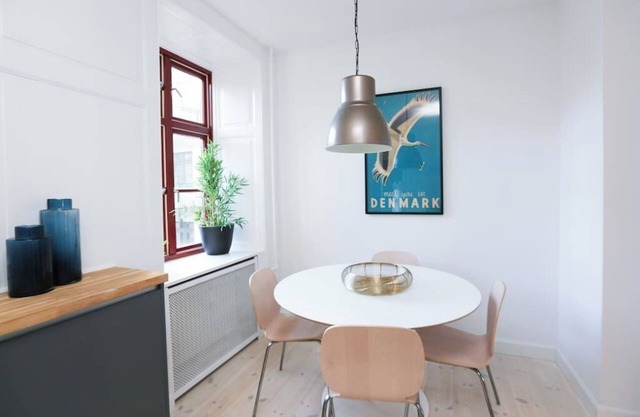 Beautiful two-bed apartment - 243