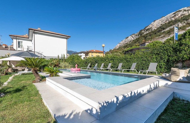 Beautiful vacation apartment in the idyllic village of Nago in a hilly position, just 2 km from the