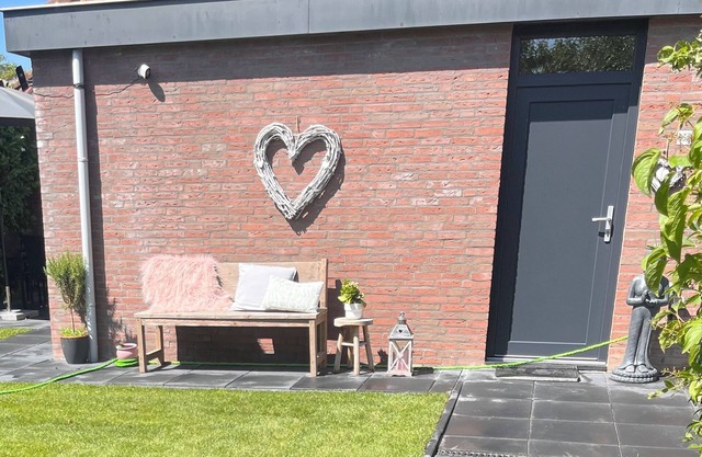 Beautiful vacation home in South Holland, only 250 m. from the Grevenlingenmeer sea