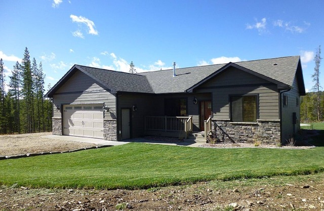 Beautiful Vacation Home In The Heart Of Recreation At Georgetown Lake!