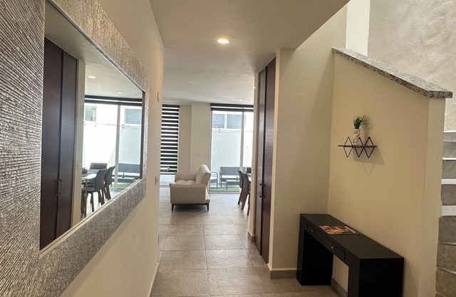 Beautiful Vacation Property for 9 People in Puerto Vallarta/15 min from the beach