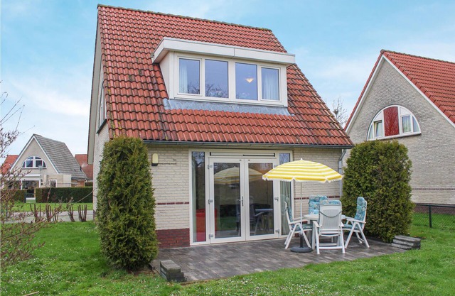 Beautiful vacation home with plenty of space and nice atmosphere in Stevensweert.