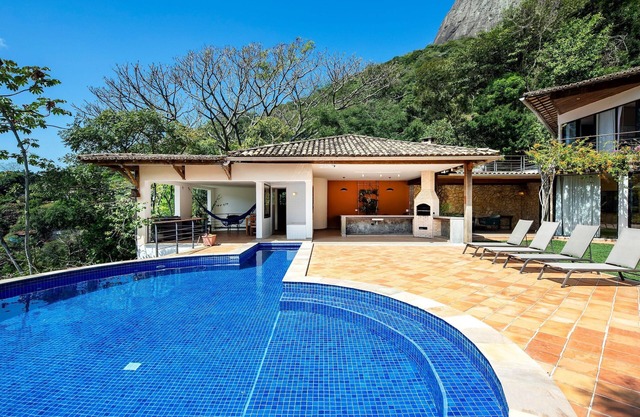 Beautiful villa in Gávea - Gav001