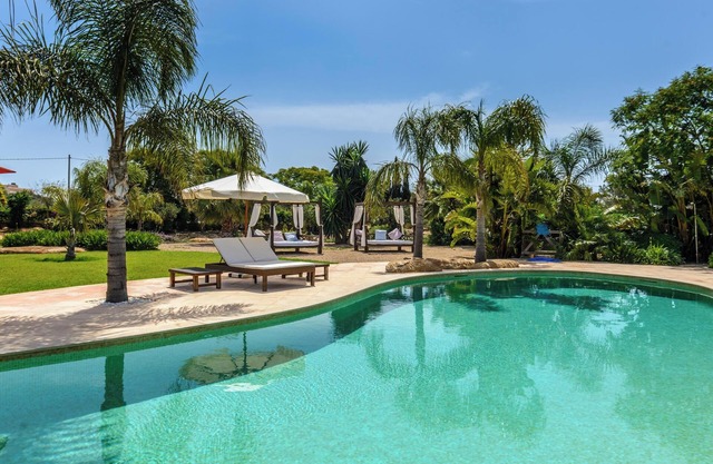 Beautiful Villa Can Cosmi with Wi-Fi, Pool, Terraces, Garden & Balcony; Parking Available