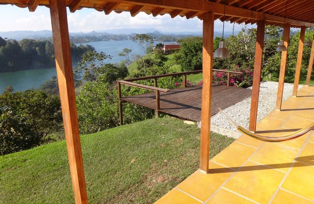 Beautiful Villa El Oasis, incredible views, comfortable and spacious, excellent location