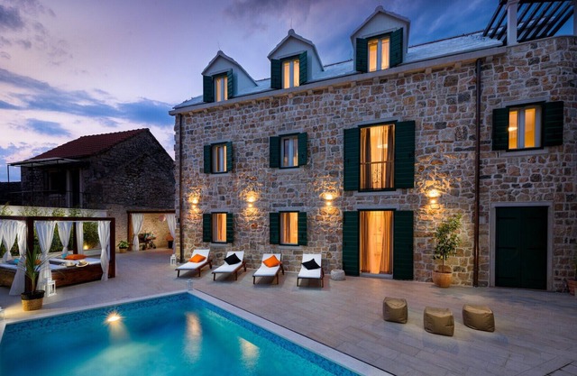 Beautiful Villa Eterna