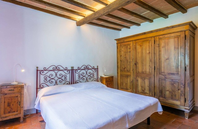 Beautiful villa for 4 people with WIFI, TV, patio, panoramic view and parking