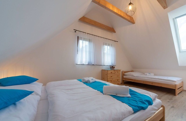 Beautiful villa for 5 guests with WIFI, TV, terrace, pets allowed and parking