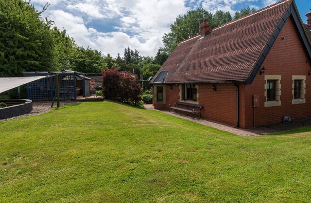 Beautiful villa for 2 people with WIFI, TV and parking