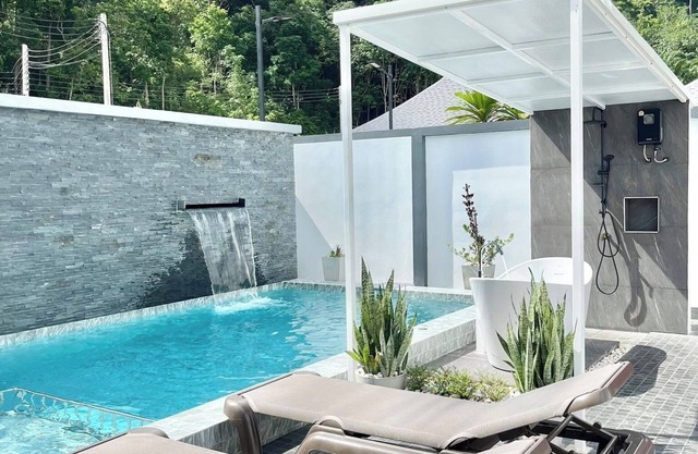 Beautiful villa, great view, and impressive service