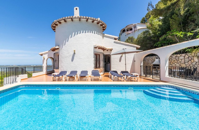 Beautiful villa "Villamax" with magnificent views across the orange groves, mountains & coast
