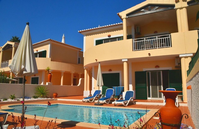 Beautiful Villa With Private Pool, Fabulous Sea Views, Walk To The Beach.
