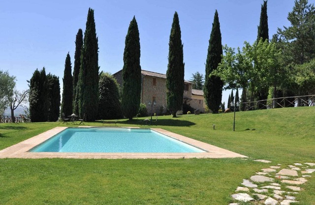 Beautiful Villa With An Oasis Of Peace All Around