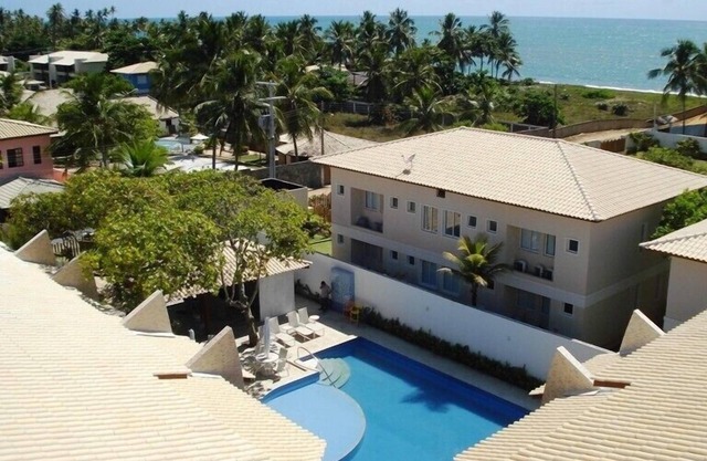Beautiful village, 4 bedrooms, 3 suites, 2 balconies, pool, 100m from the beach