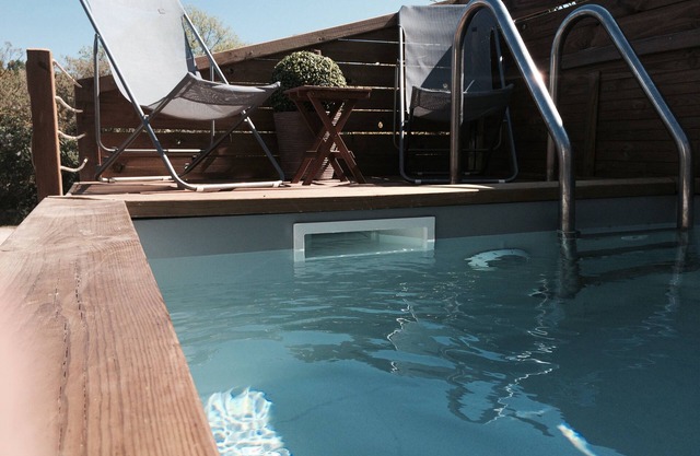 Beautiful Village House with above ground pool, quiet.
