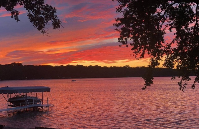 Beautiful walkout lakefront property - Location, Location, Location!
