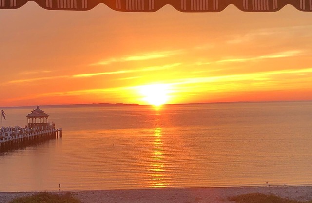 Beautiful Waterfront Condo in Montauk!