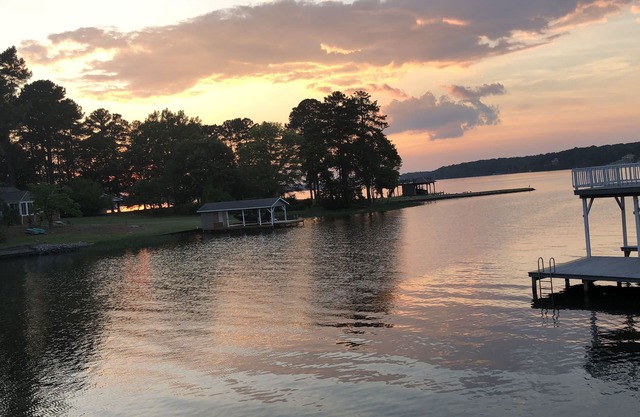 Beautiful waterfront home for family, swimming, boating, relaxing, and fishing