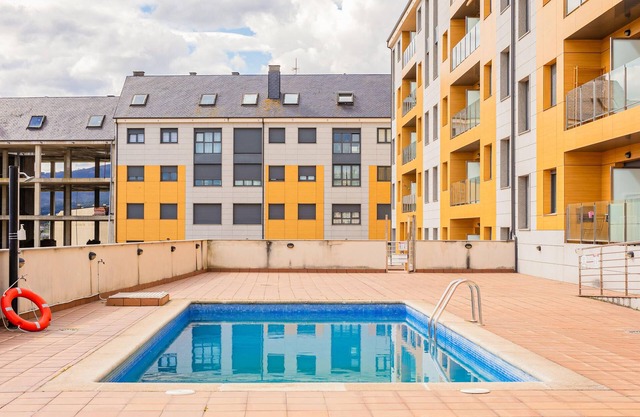 Beautiful, welcoming apartment on the north coast of Galicia.