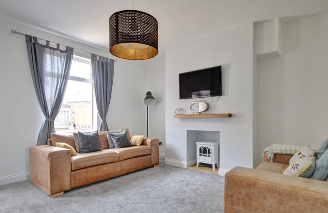Beautifully refurbished 3 mile from Durham City County Durham