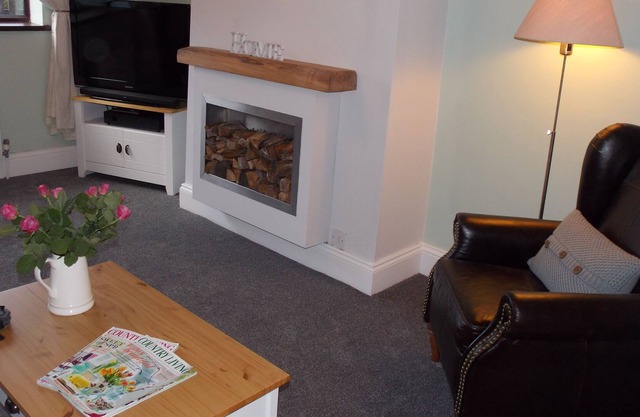 Beautifully Refurbished 3 bedroom property 4 mile from Durham City